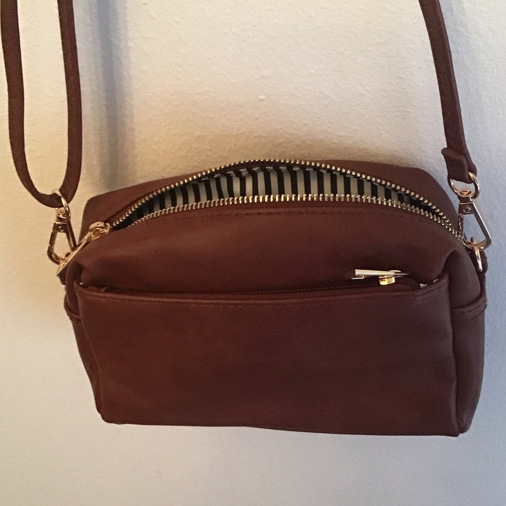 ✔️Vegan Brown Small Crossbody Bag
